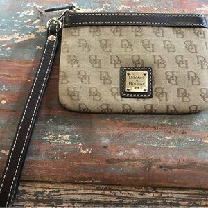 Dooney & Bourke Wristlet
